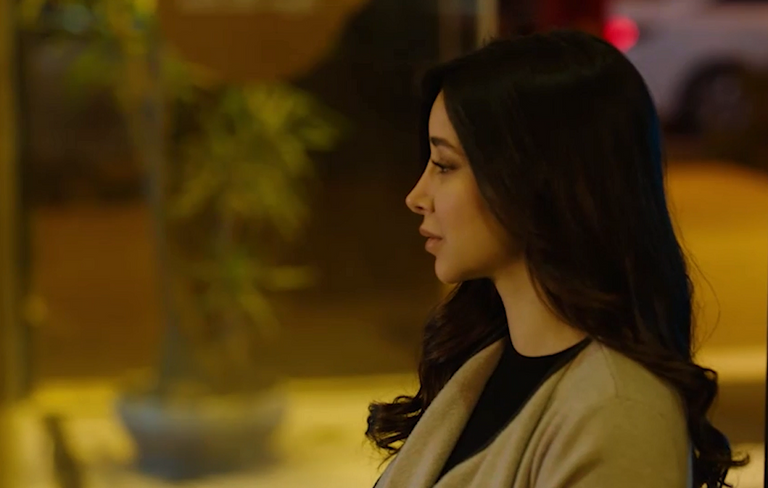 مشهد من مسلسل "عندما تشيخ الذئاب"