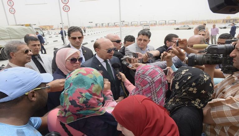 مصر احتفلت بافتتاح الأنفاق العملاقة ضمن مشاريع قومية ضخمة