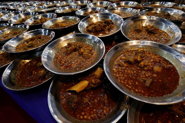 الوجبات قدمتها جمعية خيرية باكستانية.