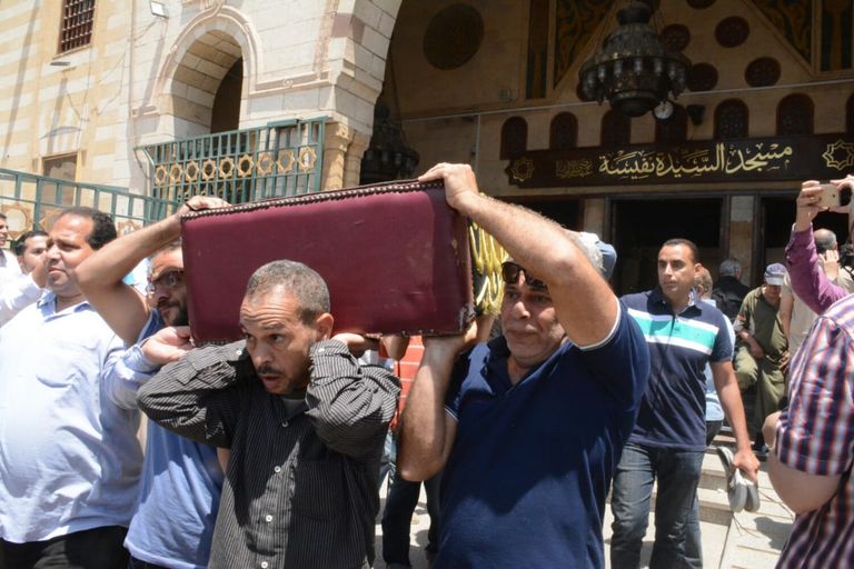 الفنانة المصرية الراحلة محسنة توفيق.