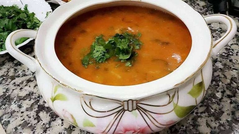 طبق شوربة "المْقَطْفَة" التقليدي الجزائري طبق شوربة "المْقَطْفَة" التقليدي الجزائري