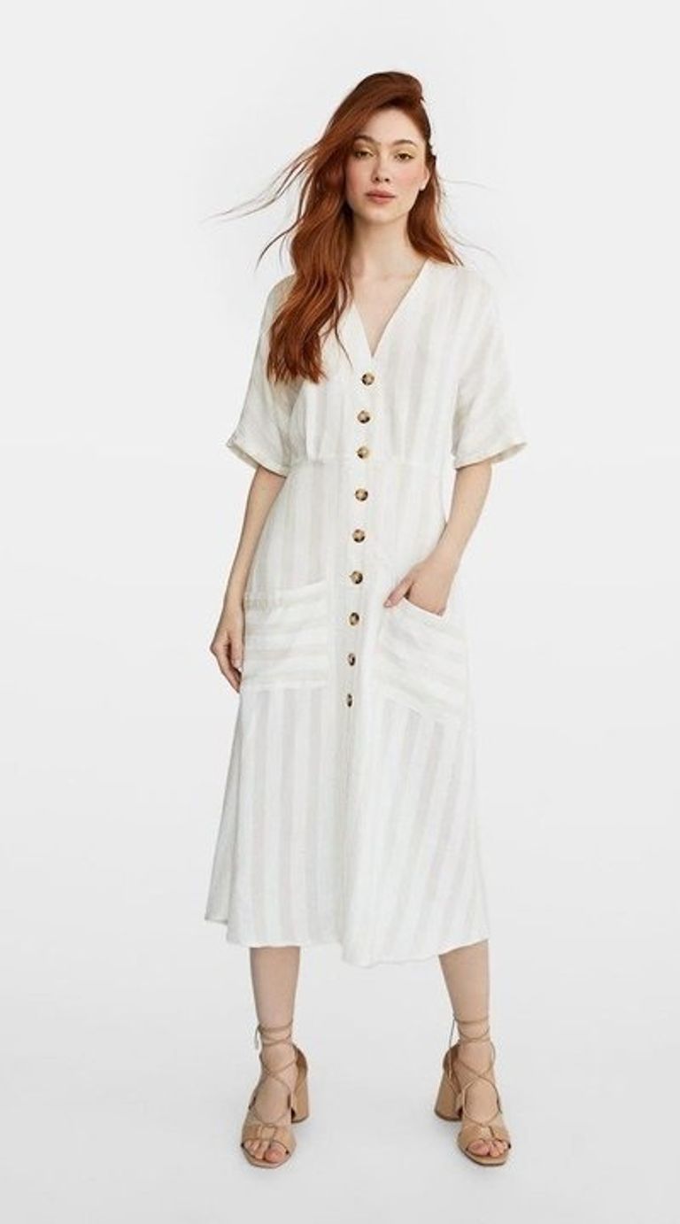 أزياء رمضانية بلمسة عصرية تناسب الحامل