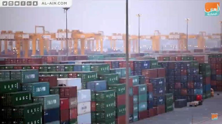 النقل في دبي.. اتجاه نحو المستقبل برا وبحرا وجوا