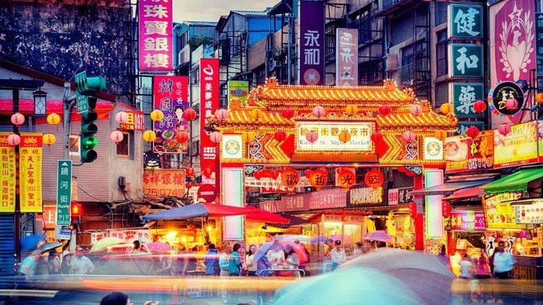 الشوارع المميزة تحكي تاريخ كل مدينة حول العالم