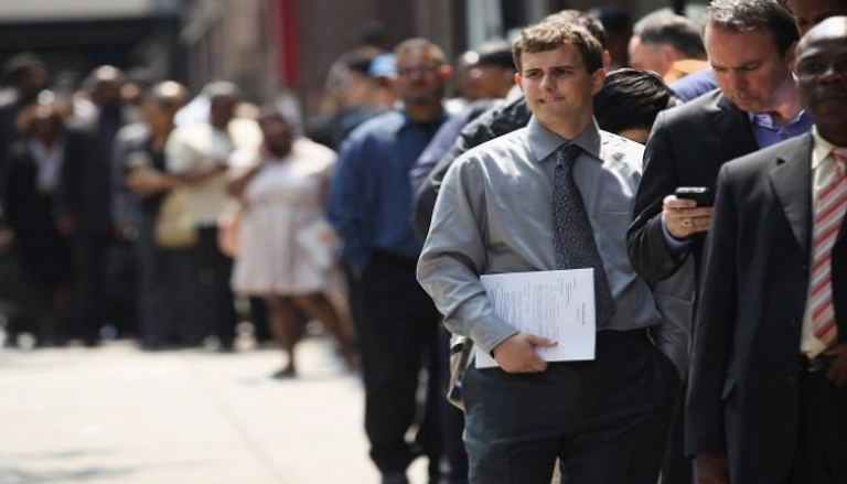 هبوط طلبات إعانة البطالة في أمريكا