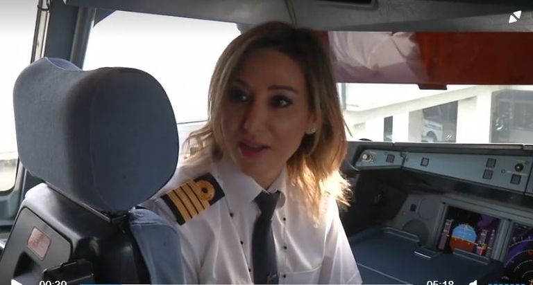 قائدات طائرة لبنانيات.