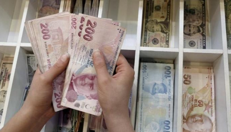 انعدام الثقة في اقتصاد تركيا انعكس على ودائع بنوكها