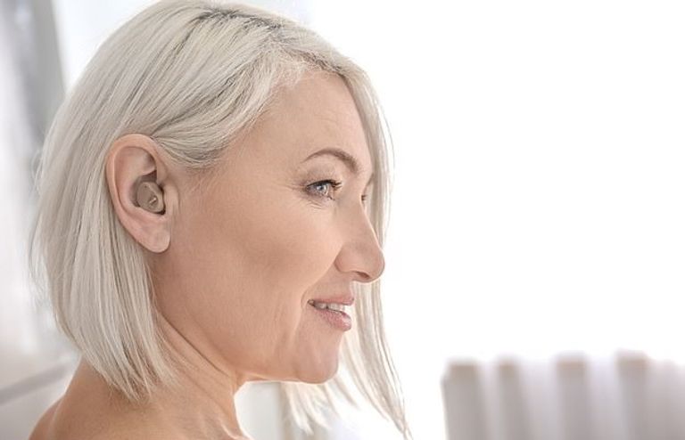 لوحة كتابة الحاسوب المدعومة بحروف برايل