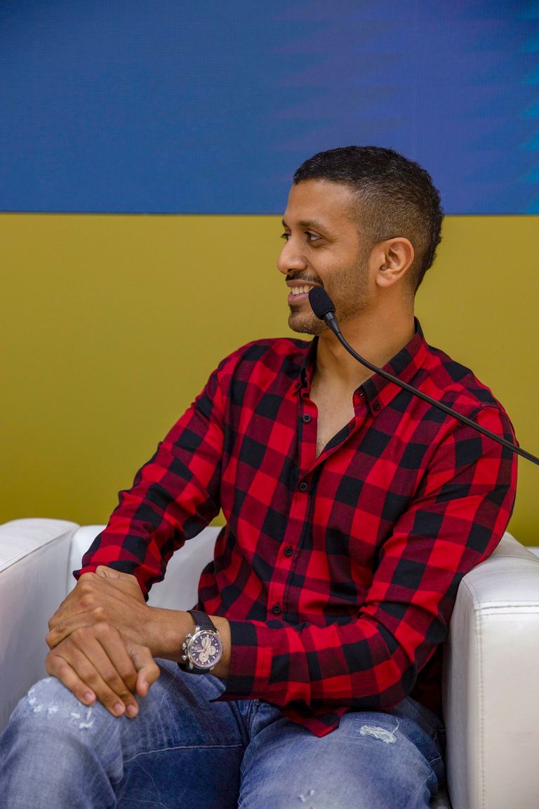 جلسة حوارية بعنوان "إبداعات عربية"