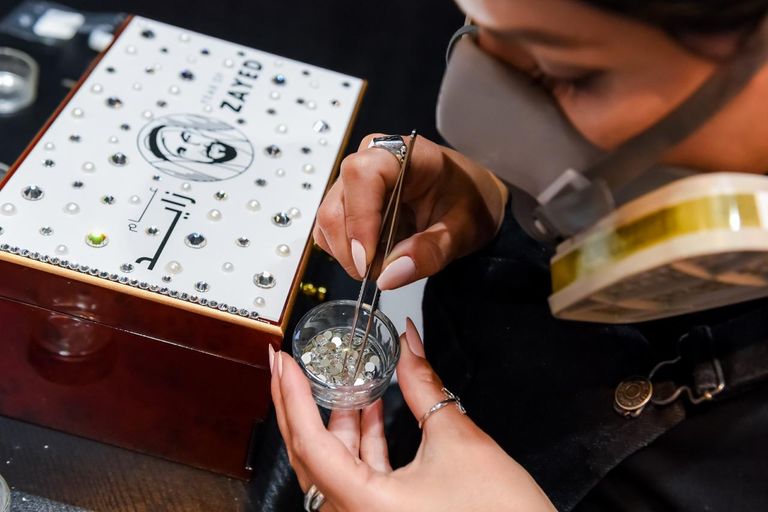 الفنانة البريطانية ناتالي داغستاني