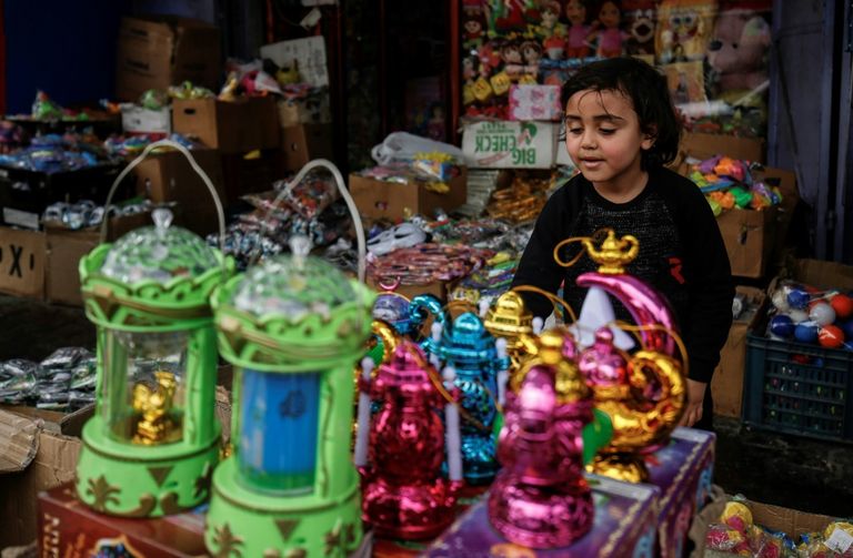 بائع الفوانيس عصام زغير