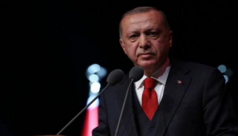 الرئيس التركي رجب طيب أردوغان أكرم إمام أوغلو المرشح لمنصب عمدة بلدية إسطنبول عن حزب الشعب