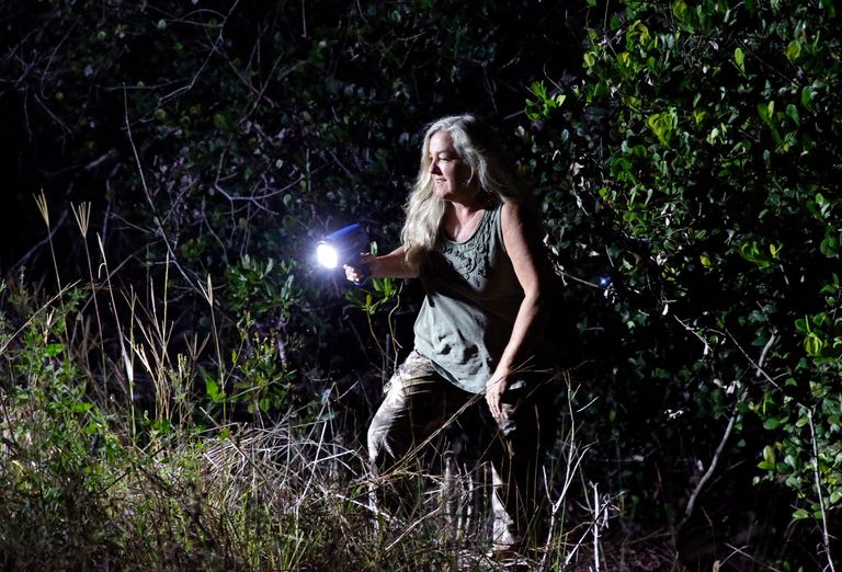 دوريات لتعقب الثعابين في فلوريدا