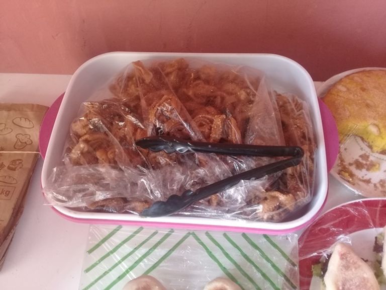 الحلويات والكعك.. أطباق جديدة تغزو موائد إفطار الموريتانيين