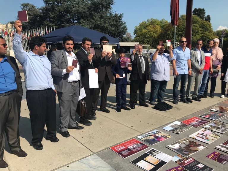 وقفة احتجاجية لأبناء الغفران في جنيف سحب الجنسية عقاب في قطر