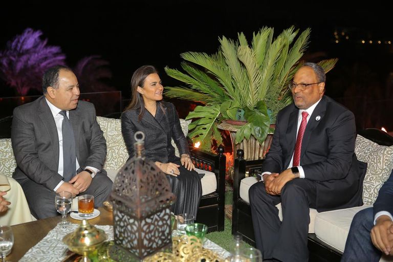 نمو حجم التبادل التجاري بين الإمارات ومصر