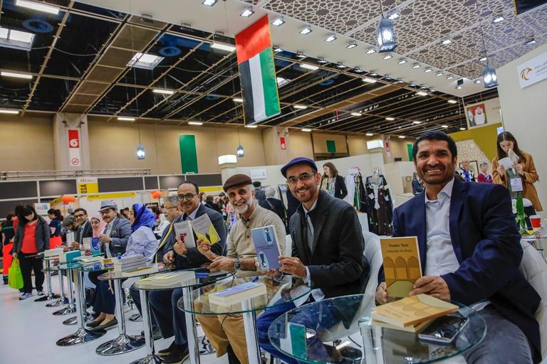 مثقفون إماراتيون يوقعون ترجمات إيطالية لأعمالهم في "تورينو للكتاب"