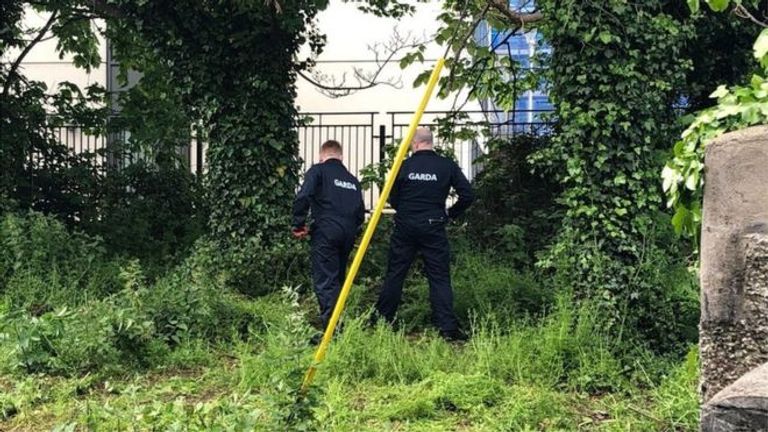 عناصر من شرطة أيرلندا الشمالية - أرشيفية