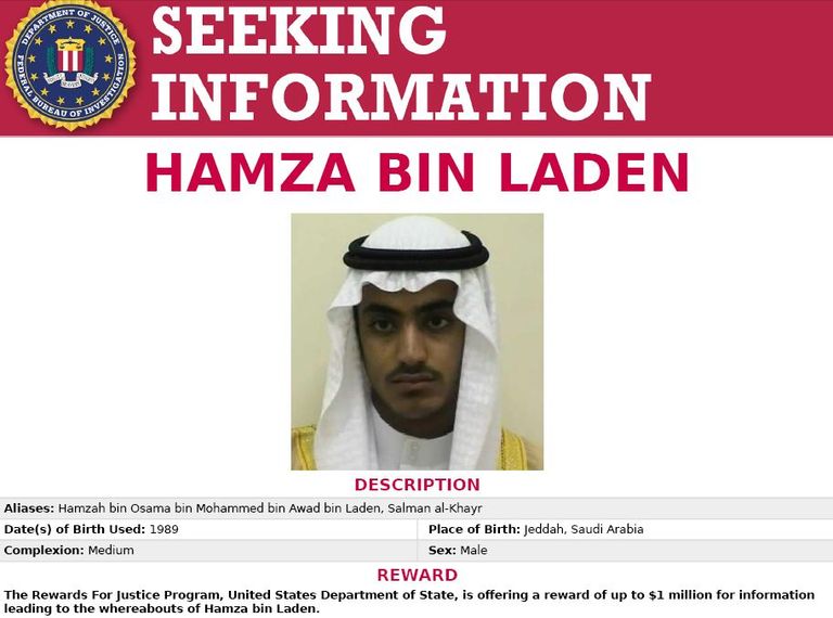 أسامة بن لادن مع الظواهري عام 2001- أرشيفية