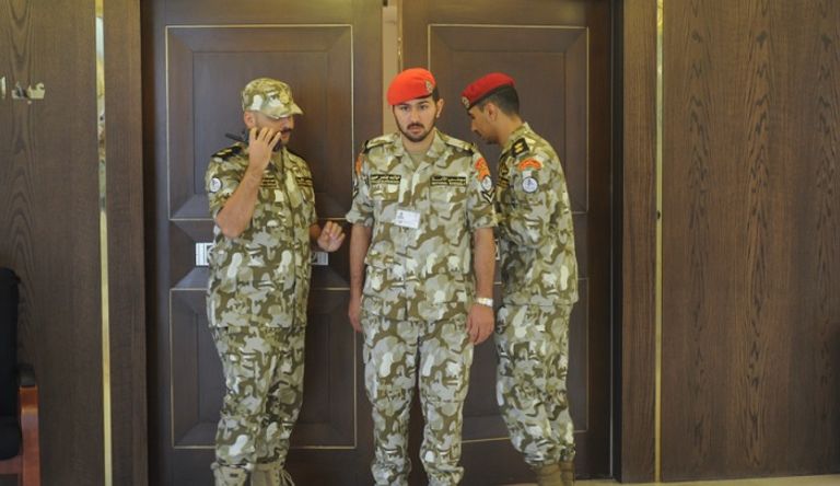 عناصر من الأمن الكويتي بعد إخلاء قاعة مجلس الأمة رئيس مجلس الأمة الكويتي مرزوق الغانم