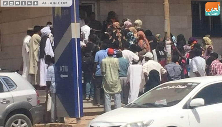 الهدوء يعود إلى الخرطوم بعد ليلة مشحونة بالتوتر