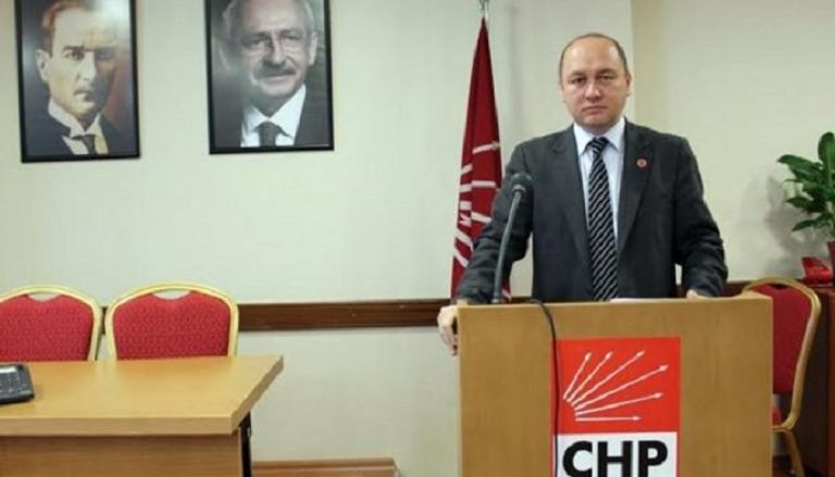 مئات السيارات استخدمها رجال أردوغان لمصالحهم الشخصية