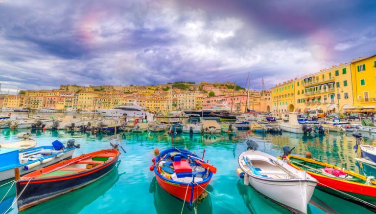 جزيرة إلبا الإيطالية