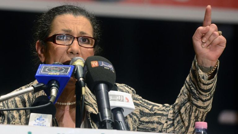 لويزة حنون رئيسة العمال الجزائري - أرشيفية