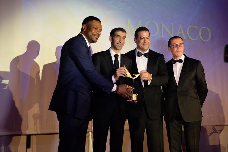 الدكتور ثاني بن أحمد الزيودي خلال المنتدى.