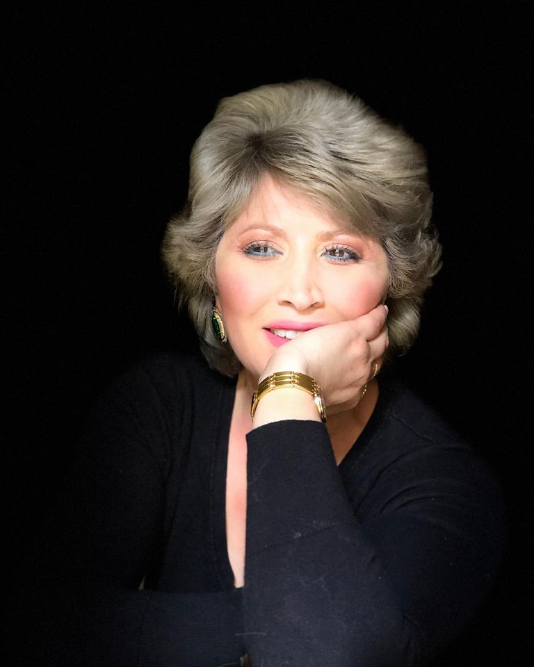 الروائية السورية لينا هويان الحسن