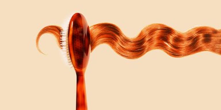 العناية الصحيحة بفروة الرأس تحمي الشعر.