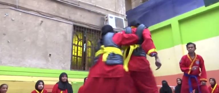 مصريات يواجهن التحرش برياضة قتالية إندونيسية قديمة