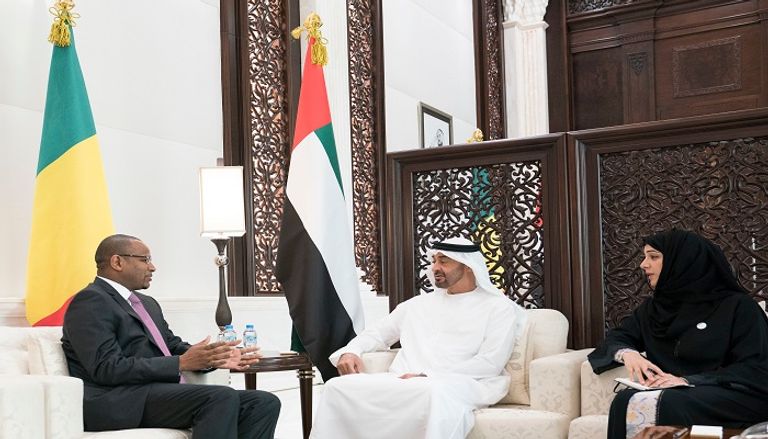 الشيخ محمد بن زايد خلال لقاء رئيس وزراء مالي