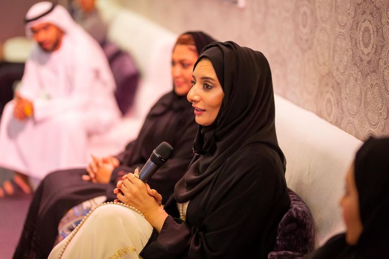 "القافلة الوردية" لمحاربة السرطان تفحص 7200 شخص بالإمارات 