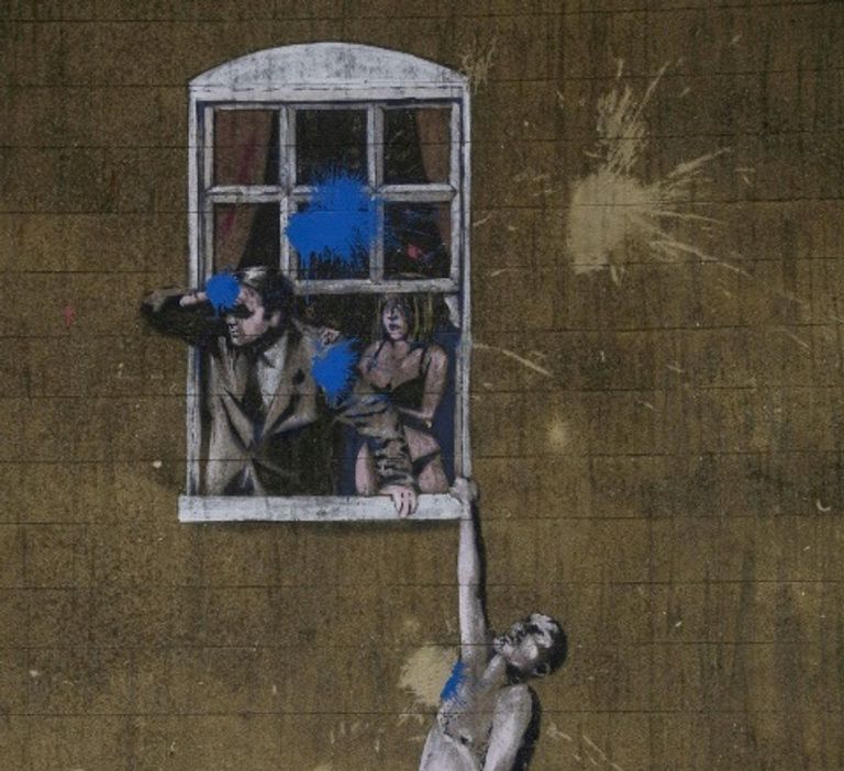 أحد أعمال بانكسي في بريستول.