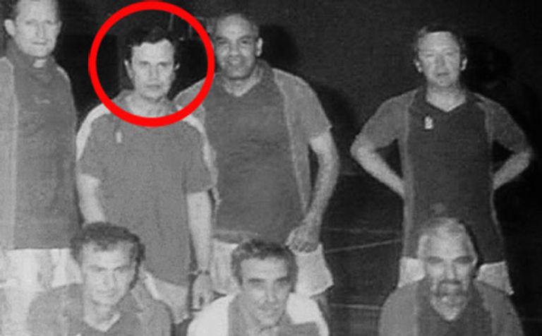 صورة نادرة لرئيس جهاز المخابرات الجزائري الأسبق الفريق المتقاعد محمد مدين  رئيس جهاز المخابرات الجزائري الأسبق - أرشيفية