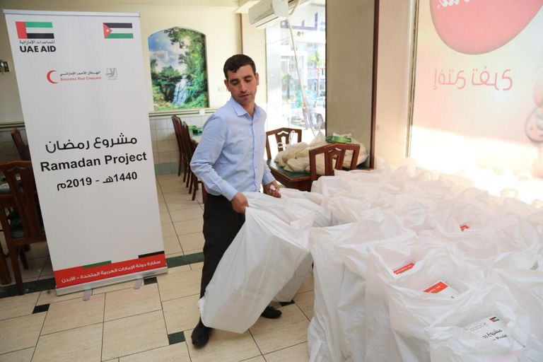 الإمارات تطلق مشروع إفطار صائم في الأردن