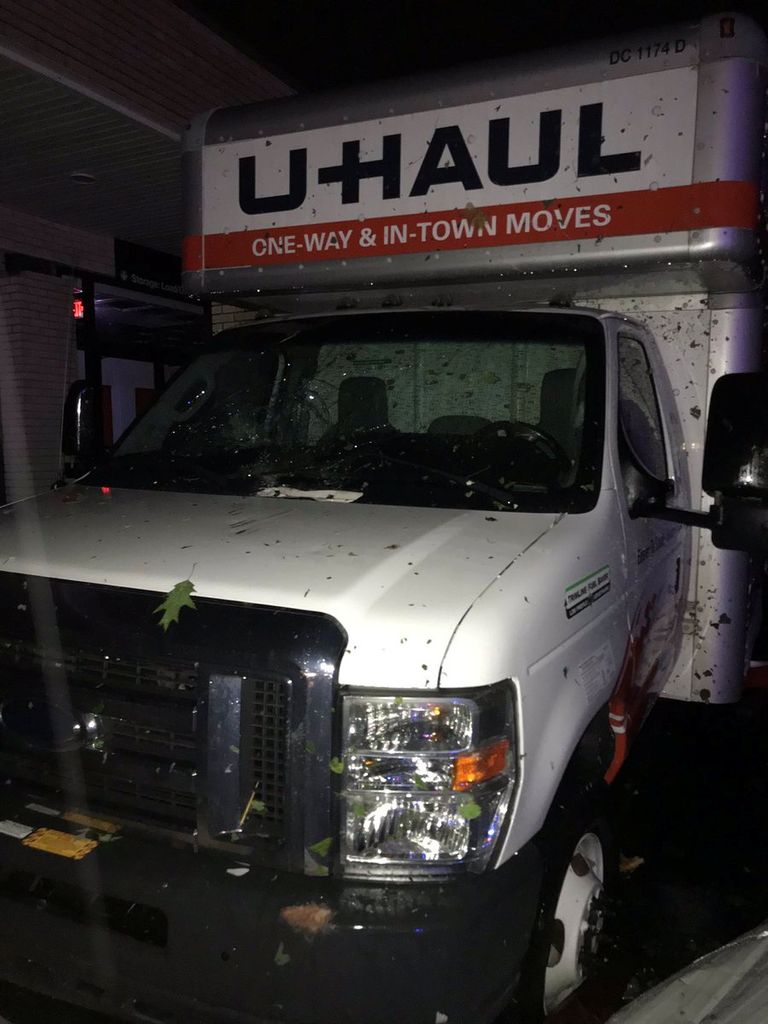 إعصار عنيف يضرب ميسوري الأمريكية