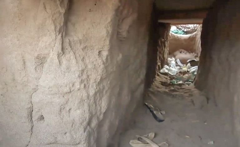 أحد أنفاق مليشيا الحوثي بالحديدة اليمنية