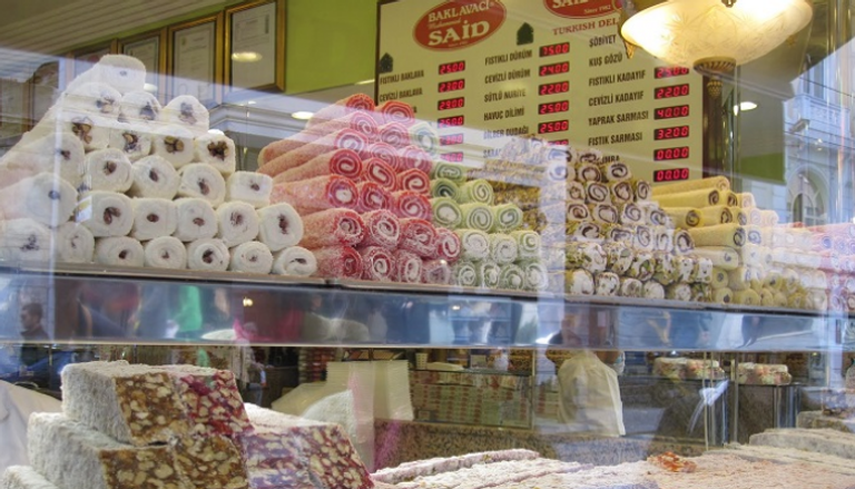 الأزمة الاقتصادية التركية تضرب سوق الحلويات.. زيادة الأسعار 50%‎