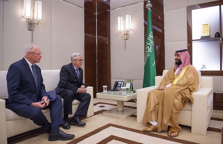 الأمير محمد بن سلمان بن عبدالعزيز والفريق أول محمد حمدان