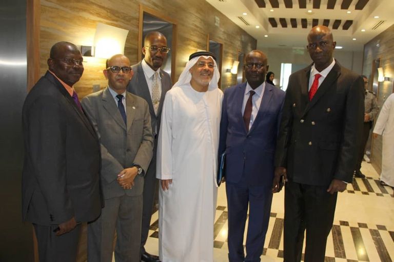 رئيس وزراء مالي يلتقي رئيس صندوق خليفة لتطوير المشاريع