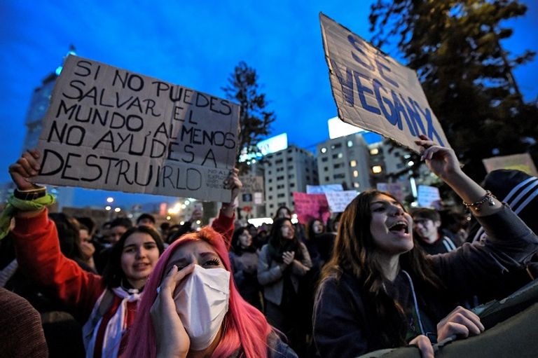 مئات الآلاف من طلاب أوروبا يتظاهرون من أجل المناخ