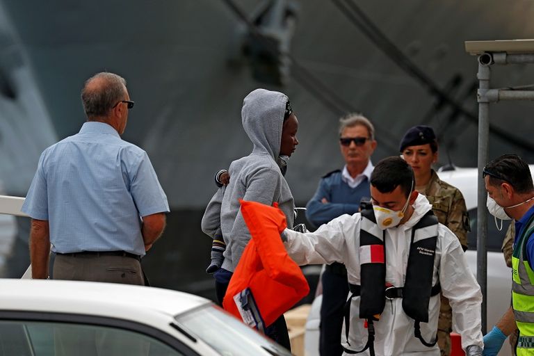 جنسيات المهاجرين لم تُعرف بعد