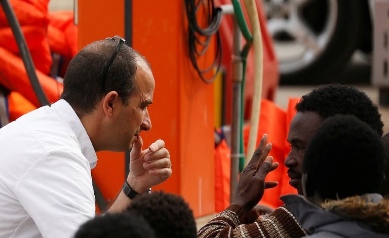 جنسيات المهاجرين لم تُعرف بعد