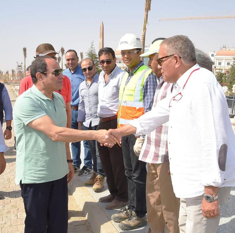 السيسي يتفقد العاصمة الإدارية