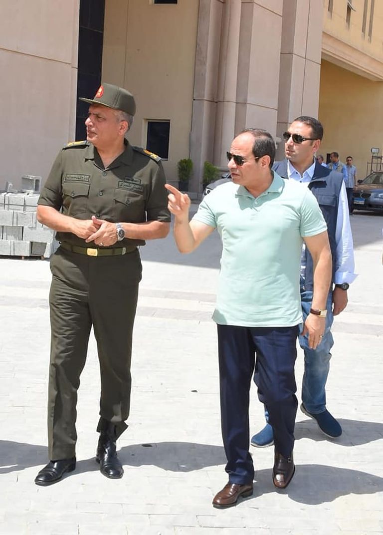 السيسي يتفقد العاصمة الإدارية