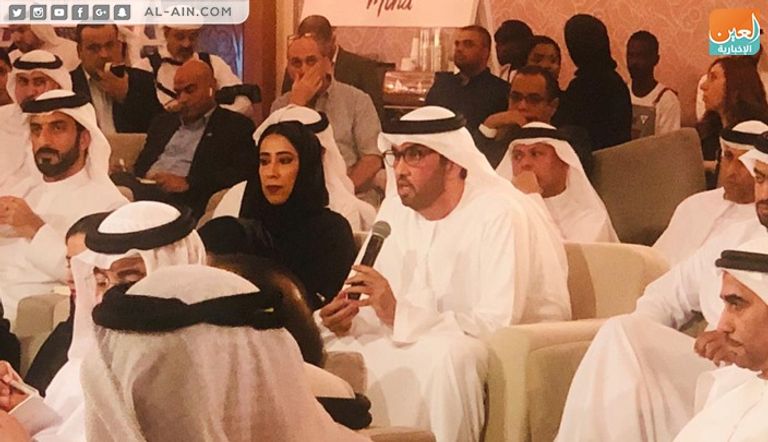 سلطان الجابر خلال الجلسة الأولى من المنتدى