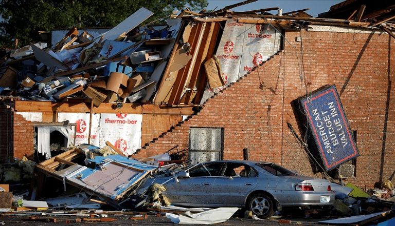 إعصار يجتاح ولاية أوكلاهوما الأمريكية