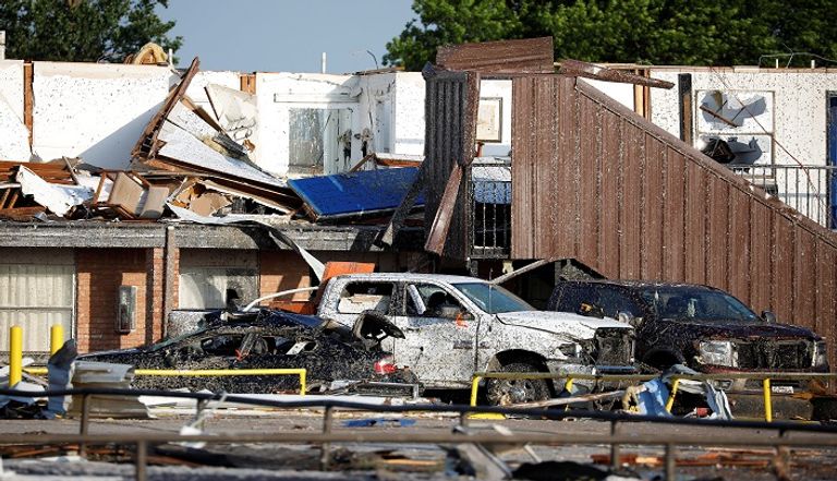 إعصار يجتاح ولاية أوكلاهوما الأمريكية